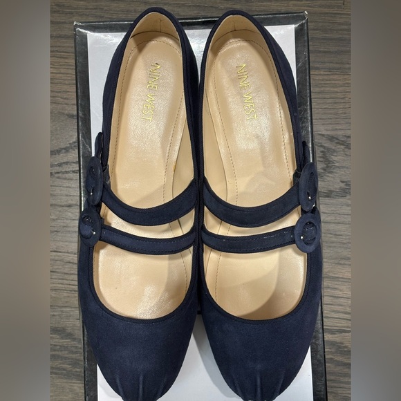 *New* Nine West Navy Blue Flats (Size 8.5) - Picture 1 of 7